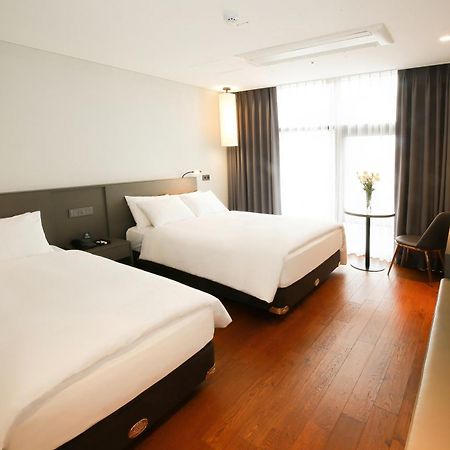 Westernlife Hotel Iksan Δωμάτιο φωτογραφία